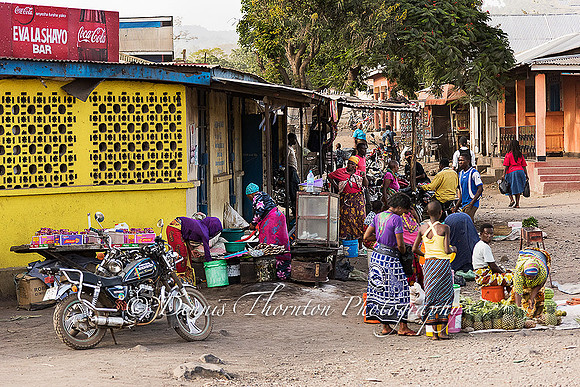 Street market scene EPL 12 x 18 print _