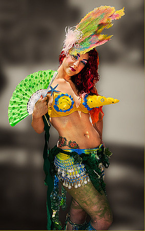 yellow shell girl 4435sailor lady