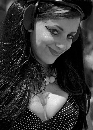 pretty smile BW_DSC9801sailor lady